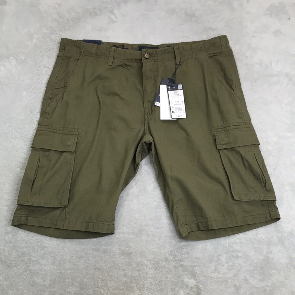 Piombo Men's Army Green Cargo Shorts Size 40 New